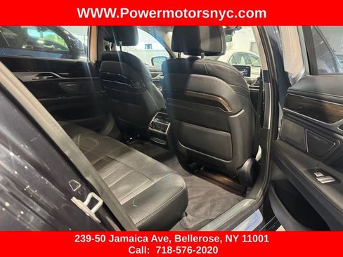 Used 2019 BMW 740e xDrive w/ Executive Package AWD/4WD image 29