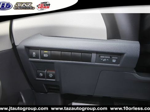 Used 2021 Toyota Sienna LE FWD image 27