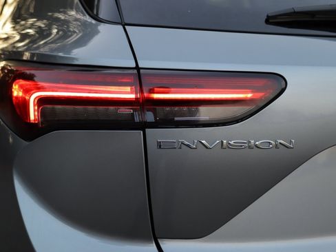 Used 2022 Buick Envision Essence w/ Sport Touring Package image 35