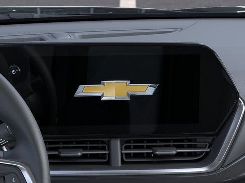 New 2026 Chevrolet Trax ACTIV FWD image 21