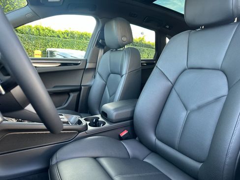 New 2026 Porsche Macan S AWD/4WD image 5