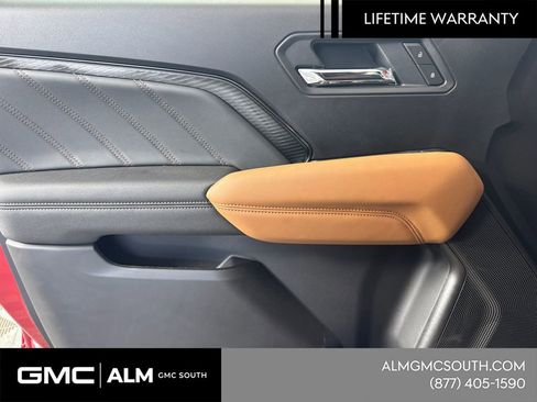 New 2026 GMC Canyon AT4 image 12