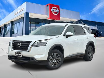 New 2025 Nissan Pathfinder SV