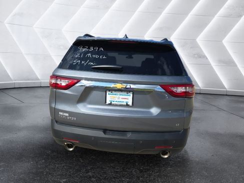 Used 2021 Chevrolet Traverse LT w/ LPO, Floor Liner Package image 6