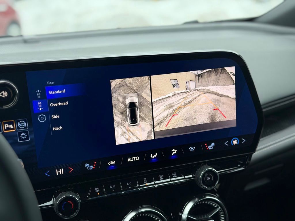 New 2026 Chevrolet Blazer EV LT AWD/4WD image 19
