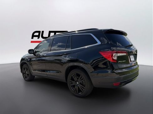 Used 2021 Honda Pilot Special Edition image 3