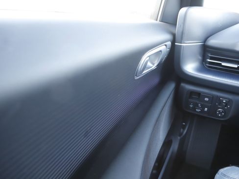 New 2025 Hyundai Ioniq 6 Limited image 24