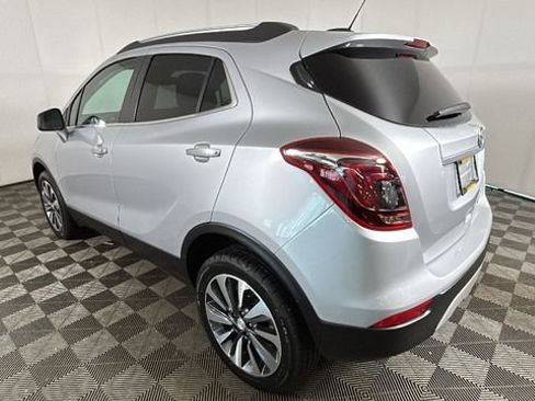 Used 2022 Buick Encore Preferred w/ Safety Package AWD/4WD image 4