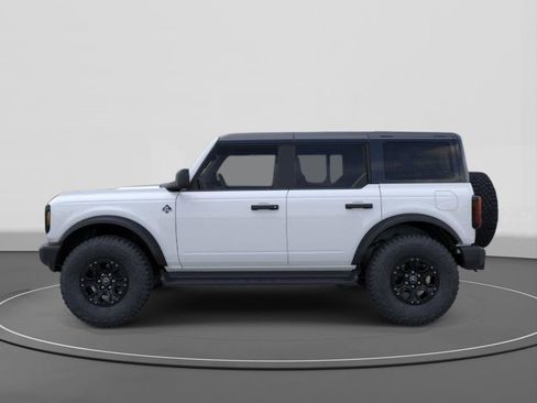 New 2026 Ford Bronco Outer Banks AWD/4WD image 3