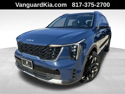 Used 2025 Kia Sorento EX w/ Panoramic Sunroof Package