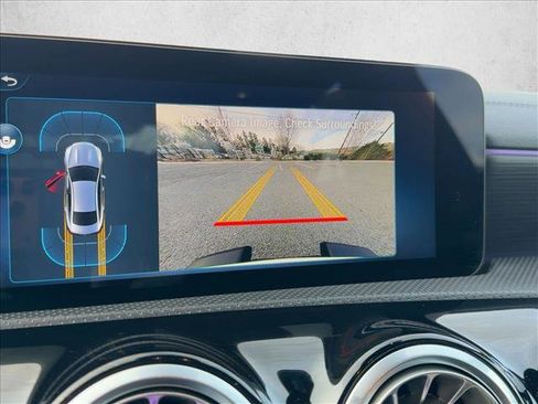 Used 2025 Mercedes-Benz CLA 250 4MATIC image 14