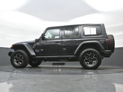Used 2021 Jeep Wrangler Unlimited Rubicon 4xe w/ Cold Weather Group AWD/4WD image 28
