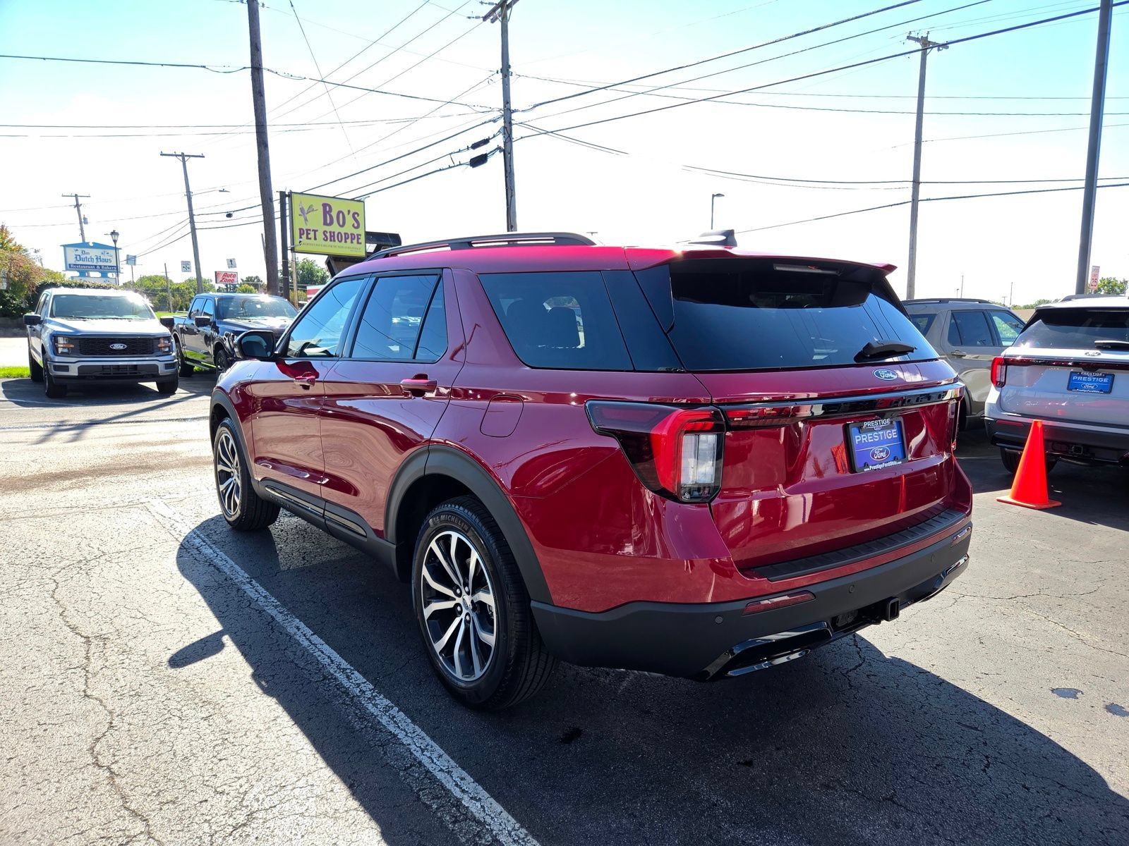 New 2027 Ford Explorer ST-Line AWD/4WD image 5