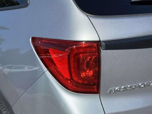 Certified 2023 Honda Passport EX-L image 9