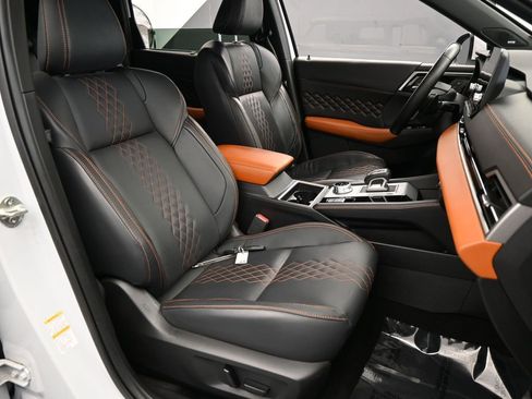 Used 2022 Mitsubishi Outlander SEL image 55