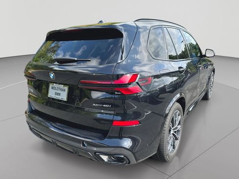 New 2026 BMW X5 xDrive40i w/ M Sport Package AWD/4WD image 29
