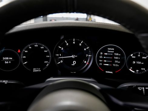 Used 2021 Porsche 911 Carrera S image 12