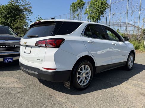 Used 2024 Chevrolet Equinox LT AWD/4WD image 7