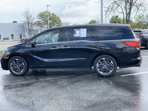 Used 2024 Honda Odyssey Elite image 12