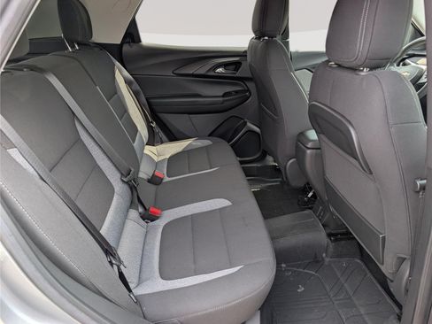 Used 2023 Chevrolet TrailBlazer LT w/ Convenience Package AWD/4WD image 13