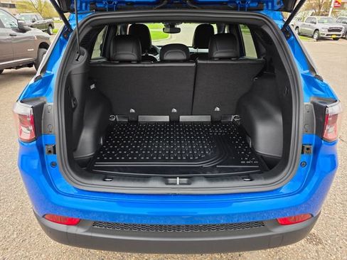 New 2026 Jeep Compass Limited AWD/4WD image 13