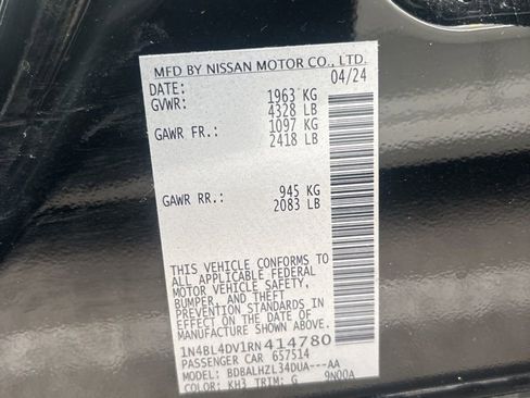 Used 2024 Nissan Altima 2.5 SV image 10