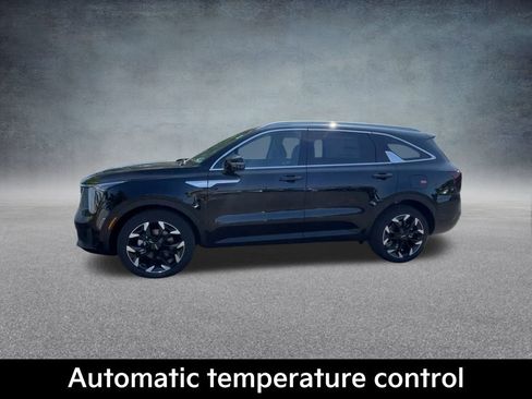 New 2026 Kia Sorento EX FWD image 11