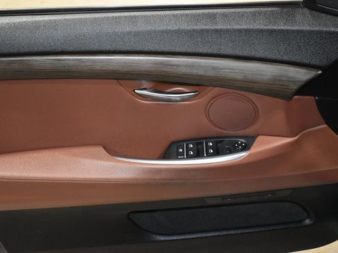 Used 2011 BMW 535i xDrive image 45