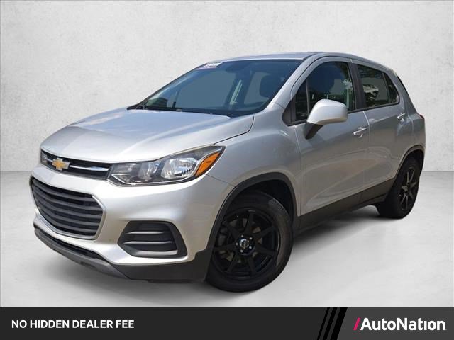 Used 2018 Chevrolet Trax LS FWD image 1