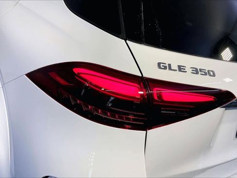 New 2026 Mercedes-Benz GLE 350 4MATIC image 5