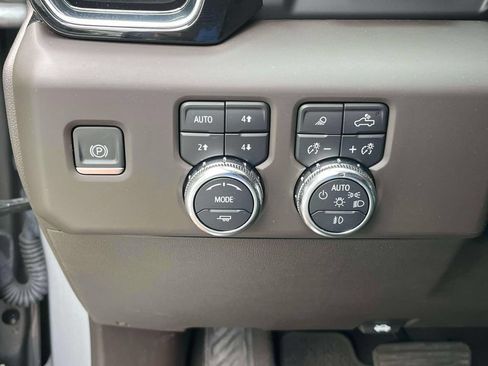 Used 2024 GMC Sierra 1500 Denali w/ Denali Reserve Package AWD/4WD image 29