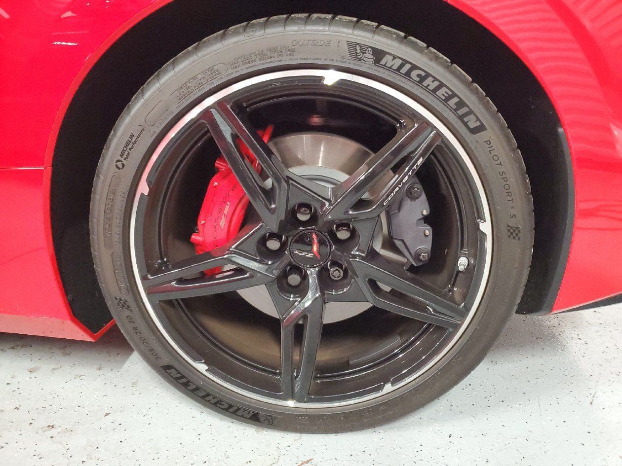 Used 2020 Chevrolet Corvette Stingray Preferred Cpe w/ 2LT Preferred Equipment Group RWD image 5