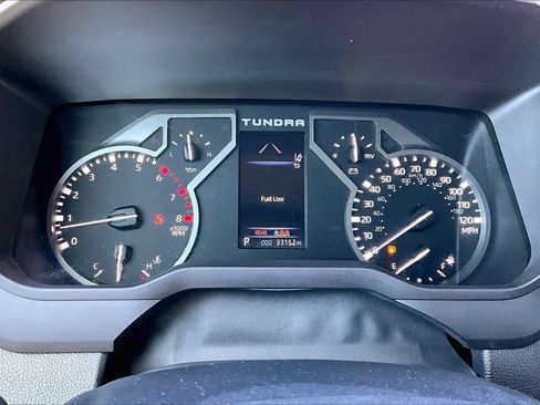 Used 2023 Toyota Tundra SR5 w/ SR5 Convenience Package AWD/4WD image 25