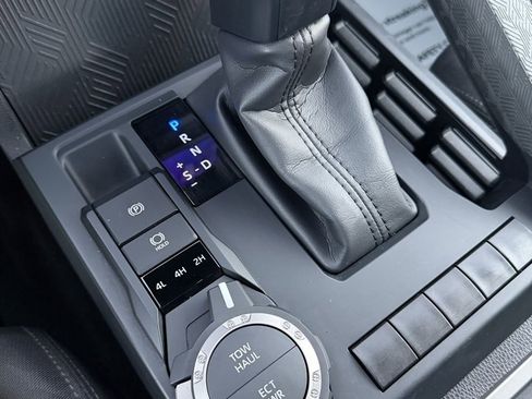 Certified 2024 Toyota Tacoma SR5 image 16