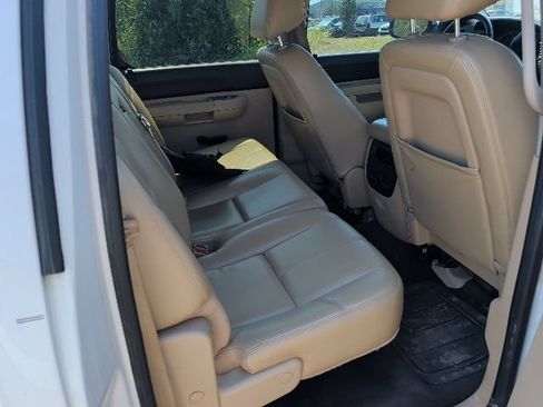 Used 2011 GMC Sierra 1500 SLE w/ Power Tech Package AWD/4WD image 10