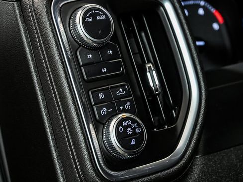 Used 2022 GMC Sierra 2500 SLE w/ SLE Value Package; image 15