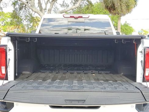 Used 2021 GMC Sierra 2500 Denali w/ Denali Ultimate Package AWD/4WD image 6
