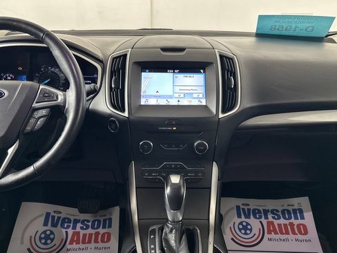 Used 2017 Ford Edge SEL w/ Equipment Group 201A AWD/4WD image 28