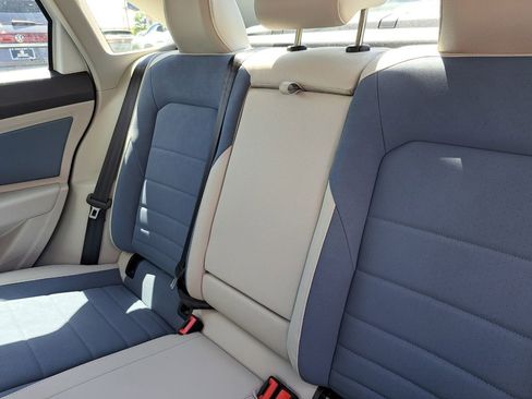 New 2026 Volkswagen Jetta SE FWD image 20