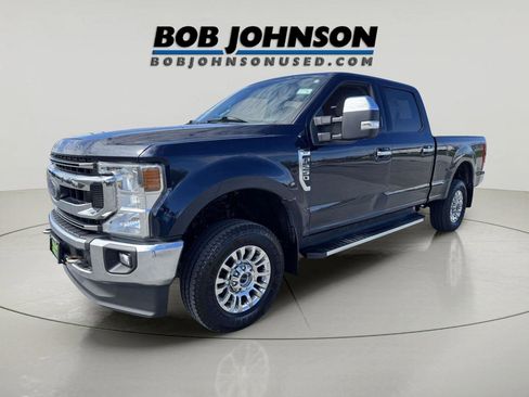 Used 2022 Ford F250 XLT w/ XLT Premium Package AWD/4WD image 7