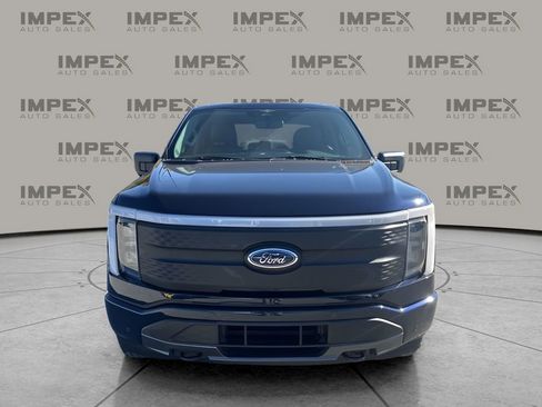 Used 2023 Ford F150 Lightning XLT image 8