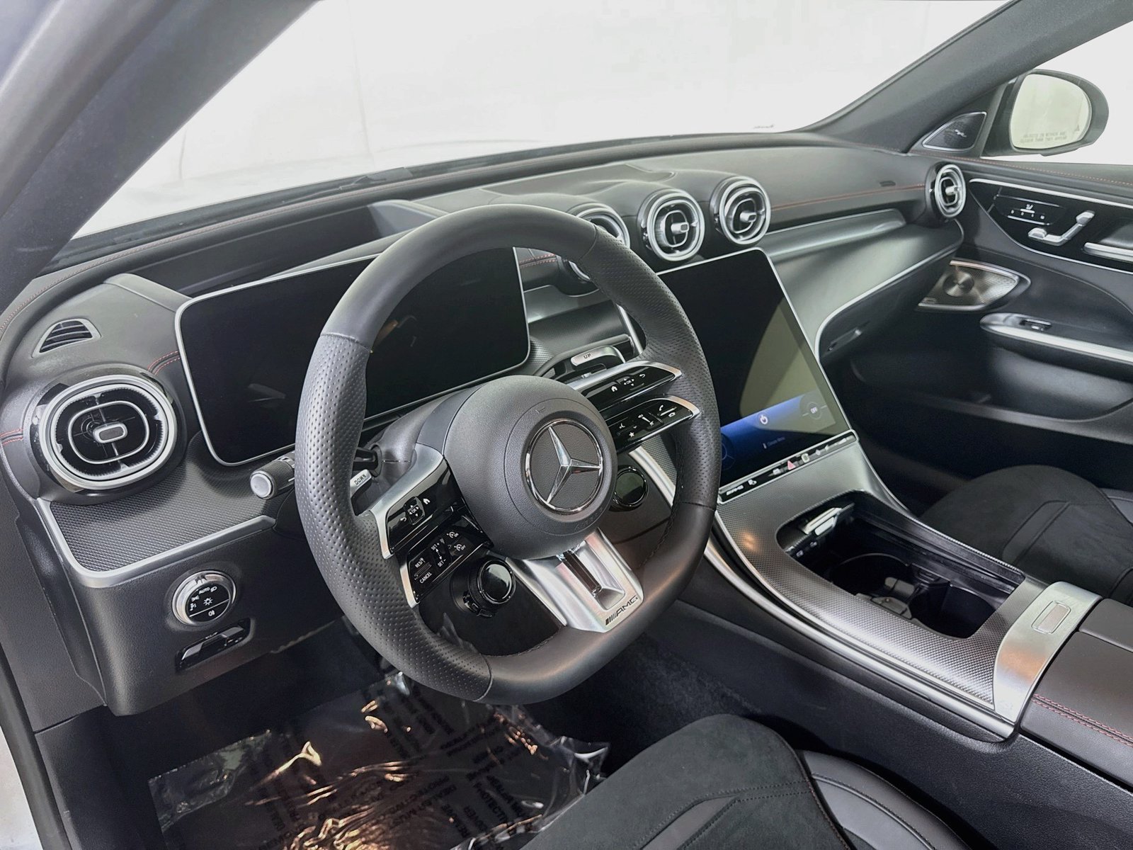 Used 2026 Mercedes-Benz C 43 AMG 4MATIC Sedan image 4
