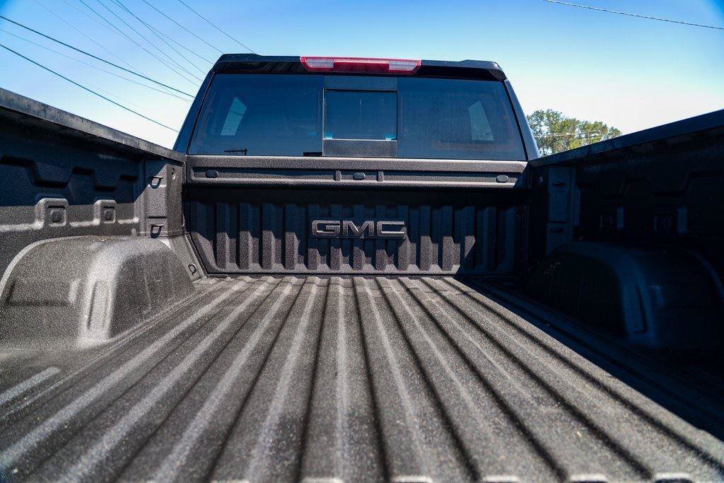 Used 2019 GMC Sierra 1500 SLT w/ SLT Premium Package AWD/4WD image 27