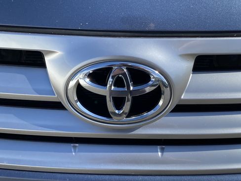 Used 2012 Toyota Highlander Limited w/ Tow Pkg AWD/4WD image 25