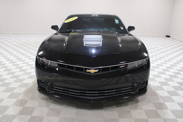 Used 2014 Chevrolet Camaro SS w/ RS Package RWD image 7