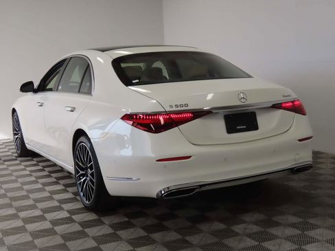 Used 2022 Mercedes-Benz S 500 4MATIC image 3