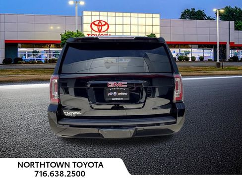 Used 2020 GMC Yukon SLT AWD/4WD image 12