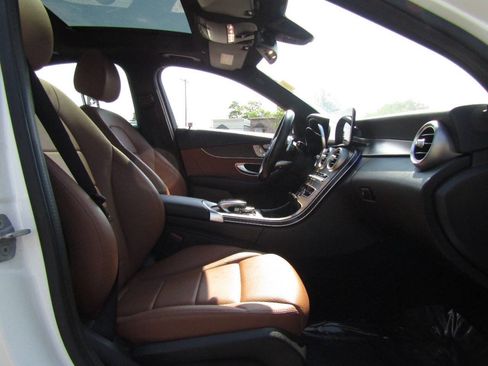 Used 2020 Mercedes-Benz C 300 4MATIC Sedan image 22