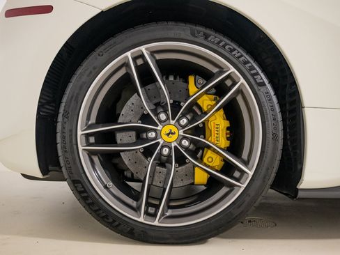 Certified 2017 Ferrari 488 Spider RWD image 21