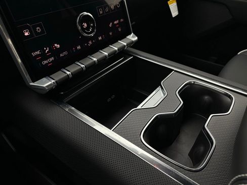 New 2026 GMC Sierra EV Elevation image 30